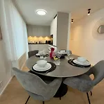 Moderne Mit Bodenseeblick 公寓 罗尔沙赫伯格