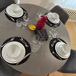 아파트 Moderne Mit Bodenseeblick