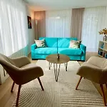아파트 Moderne Mit Bodenseeblick 로스체처버그