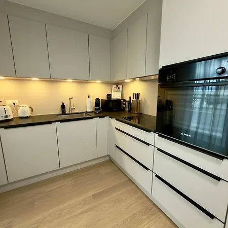 Moderne Mit Bodenseeblick Apartment Rorschacherberg